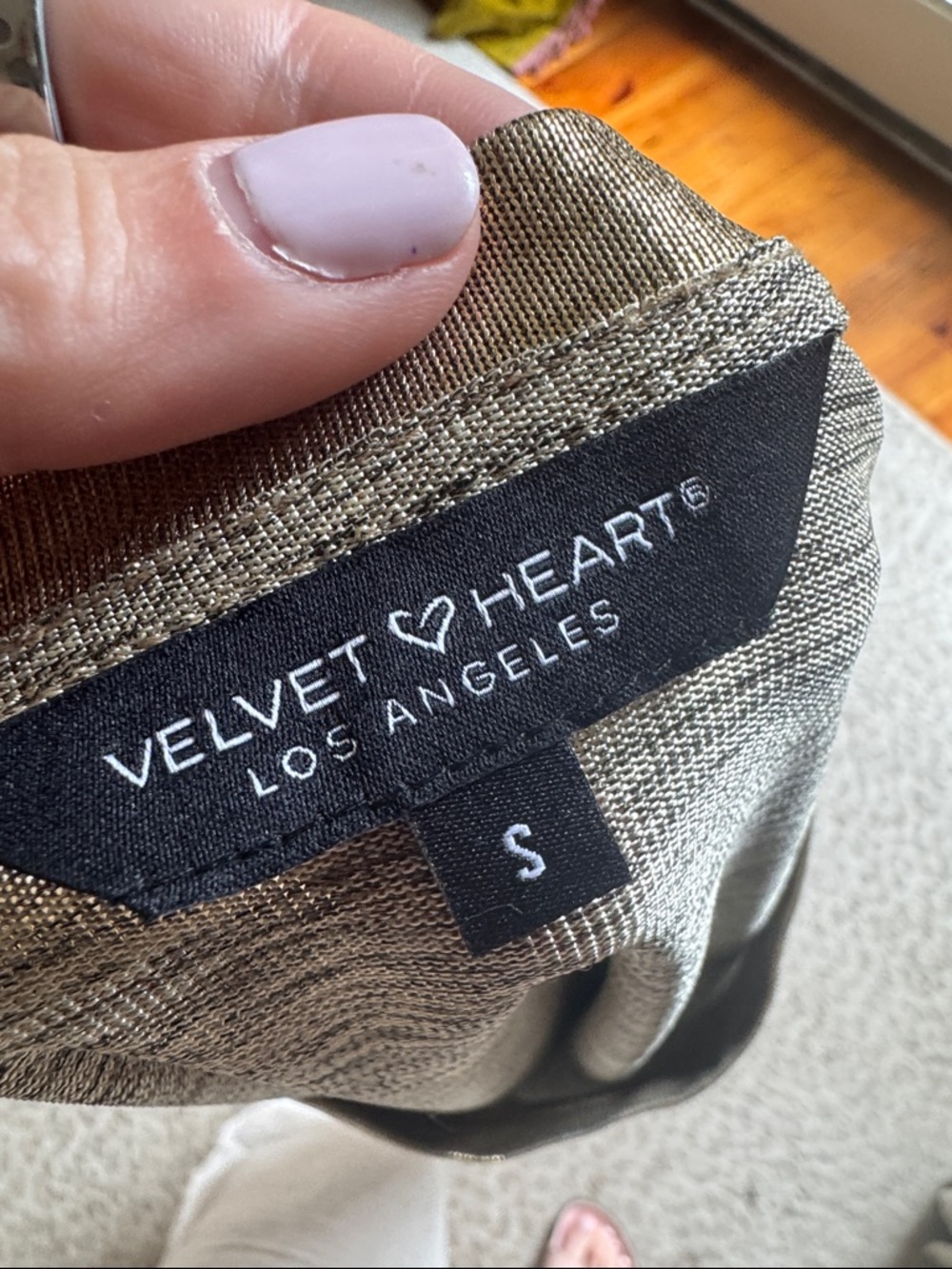 Velvet Heart Los Angeles Zelda Gold Tee, size S - Picture 5 of 7